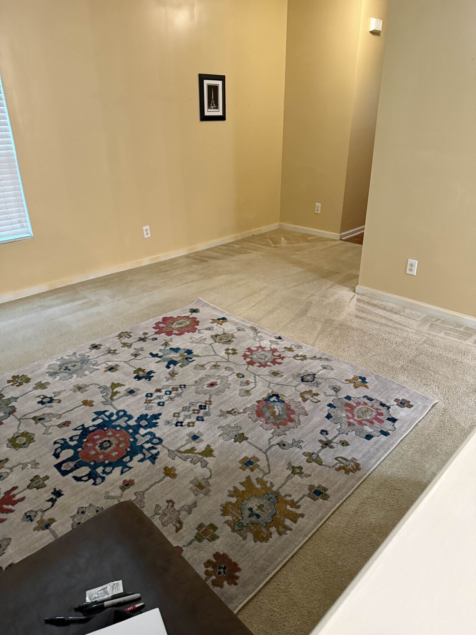 Building Photo - Room in House on Genlee Dr