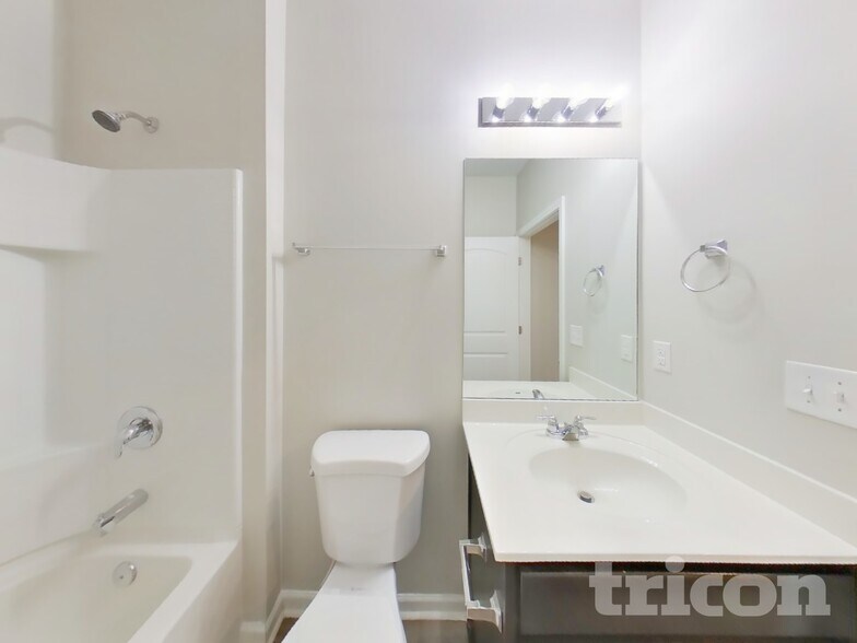 Building Photo - 134 Victory Cir