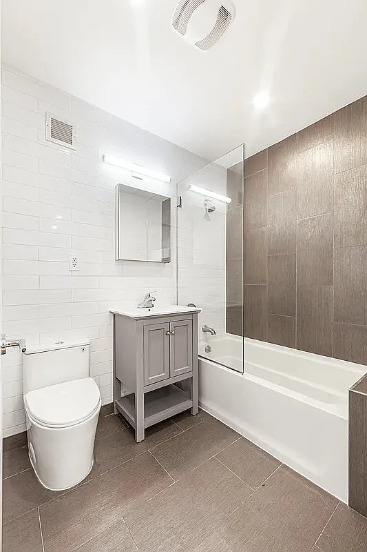 Building Photo - 97 Grand St