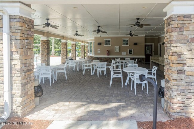 Building Photo - 13082 Shallowater Rd