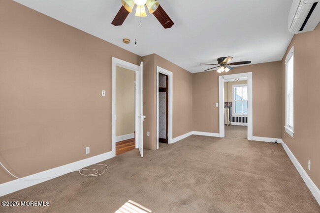 Building Photo - 31 Embury Ave