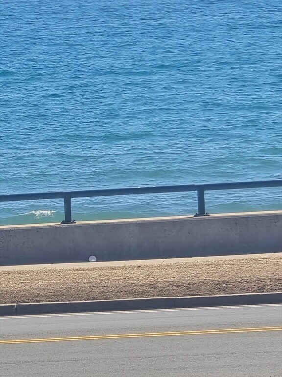 Primary Photo - 24 Surfside Rd