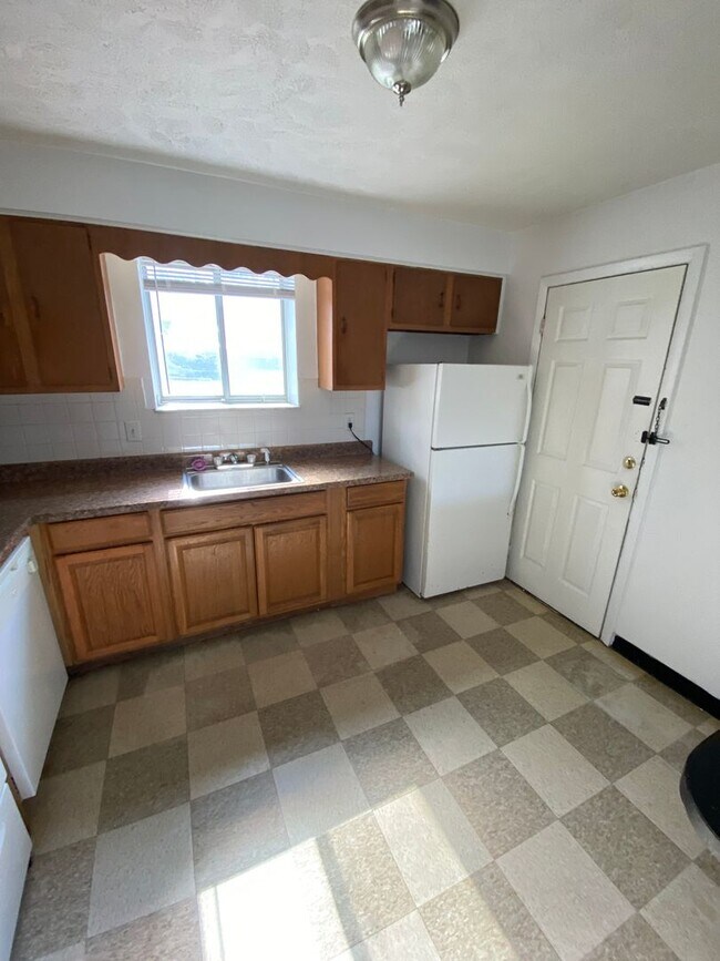 Primary Photo - First Property Investments, LTD 3