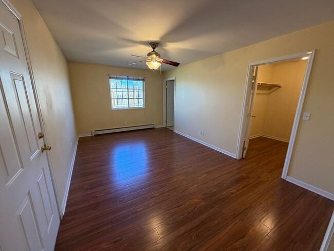 Building Photo - 1785 Pierson Ct