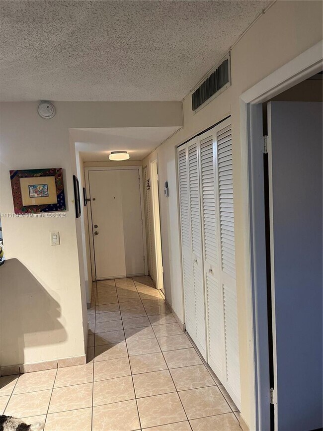 Building Photo - 8233 Harding Ave