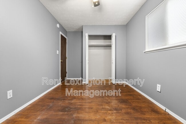 Building Photo - 461 Potomac Dr