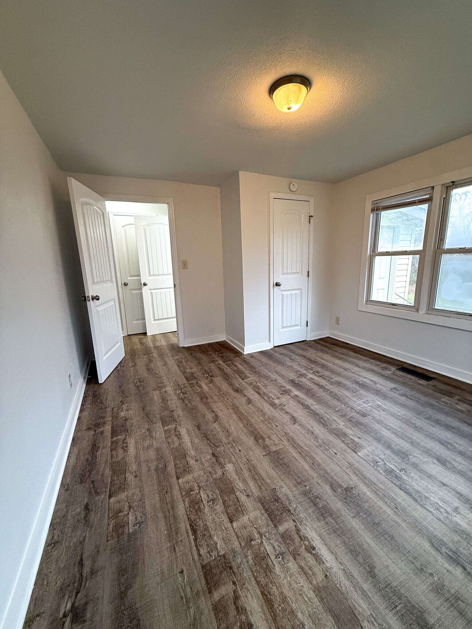 Building Photo - 517 Woodward Ave