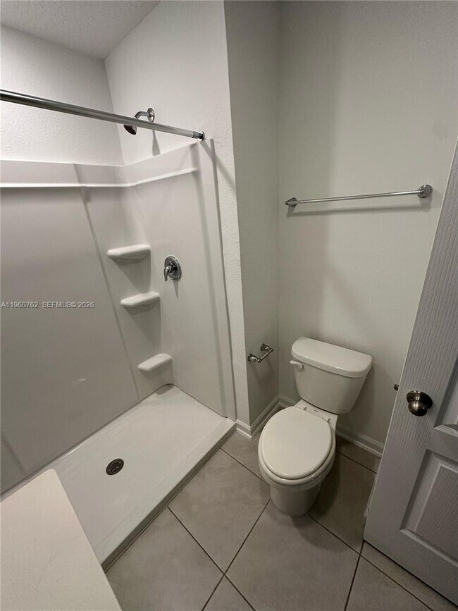 Building Photo - 235 Sage Br St