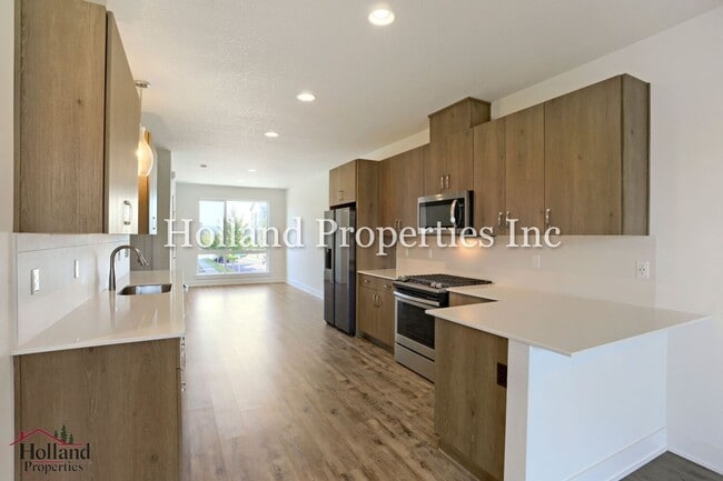 Building Photo - 12430 SW 171st Terrace