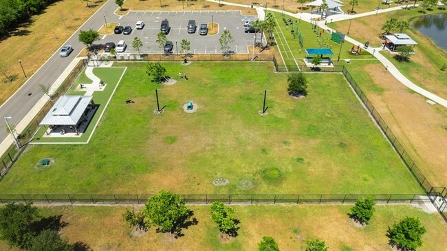 Building Photo - 13916 Wellesford Way