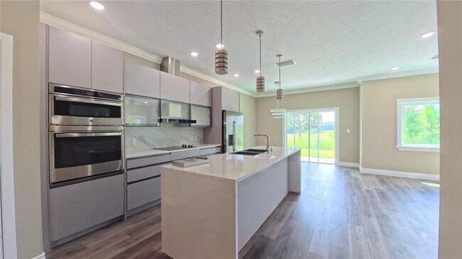 Building Photo - 1835 Brentwood Ct