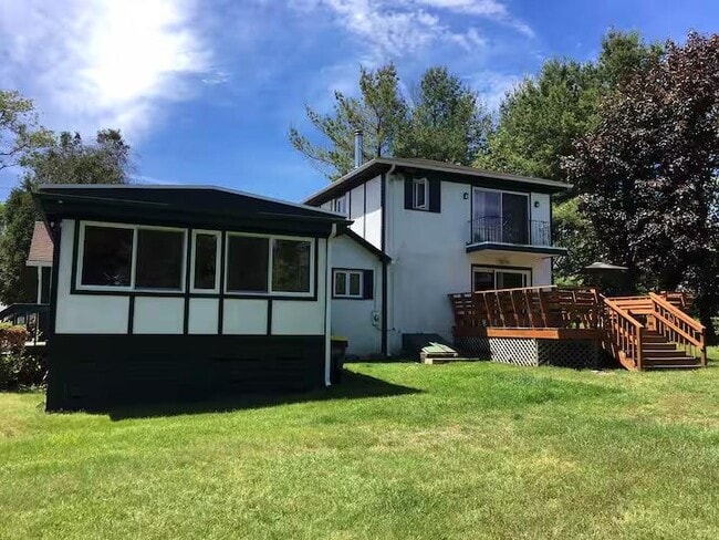 Building Photo - 44 Allagash Trail