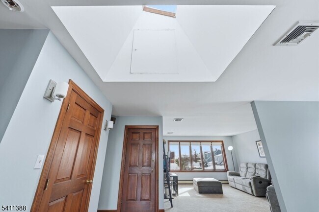 Building Photo - 243 Newark Ave