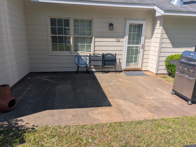 Building Photo - 1341 Bunker Ridge Ln