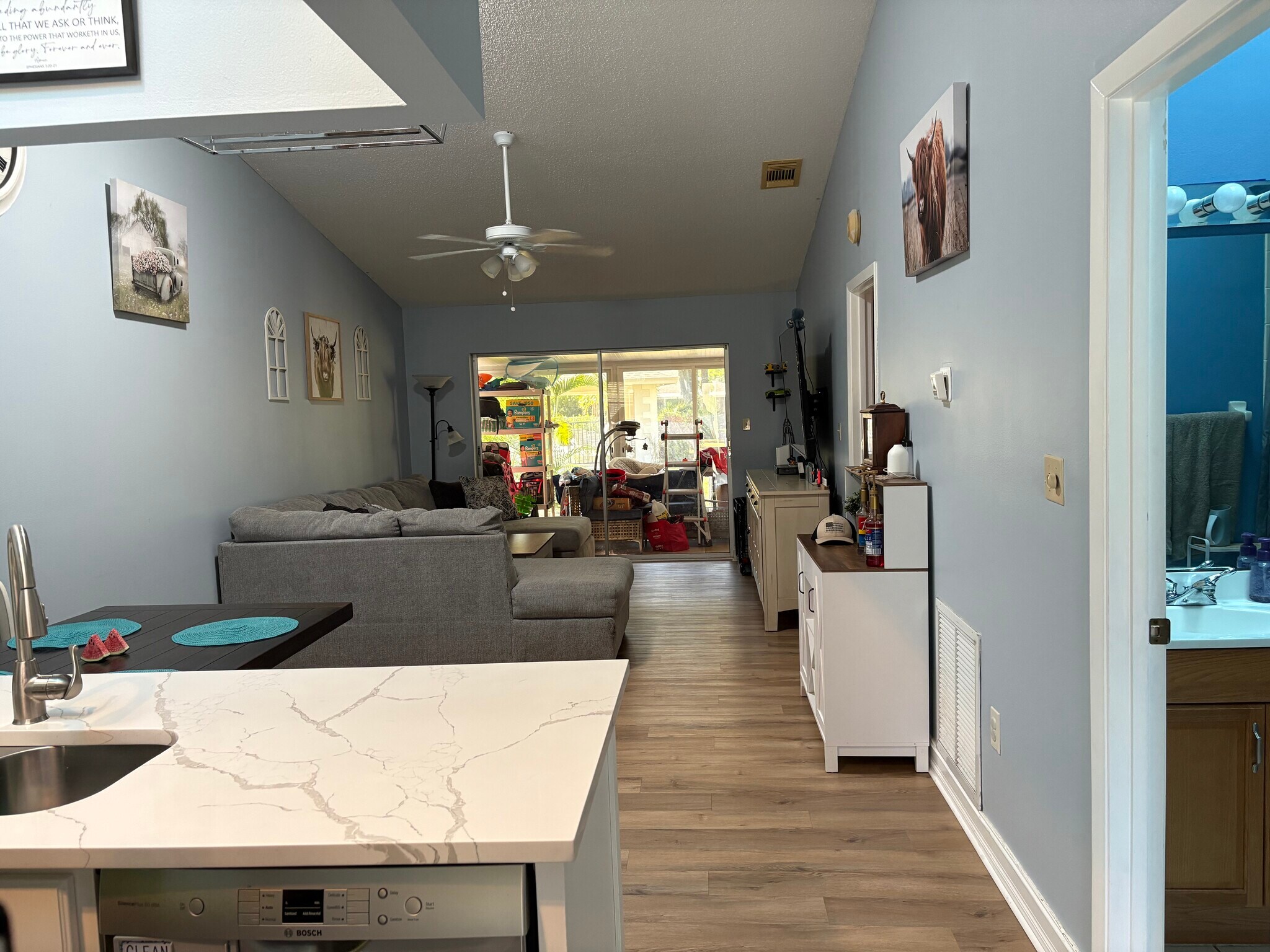 Building Photo - 746 N Jefferson Ave