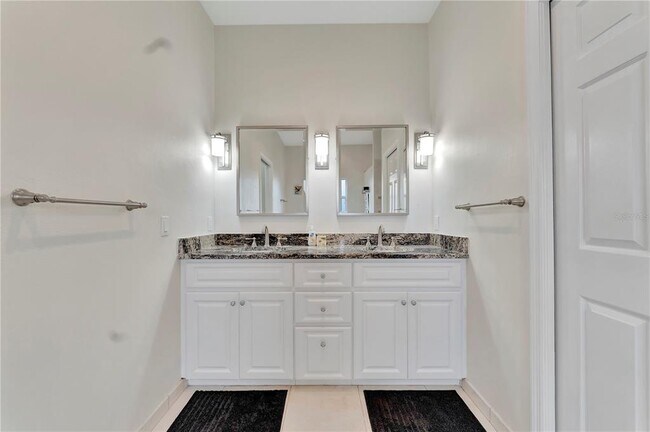 Building Photo - 6738 Peach Tree Creek Rd