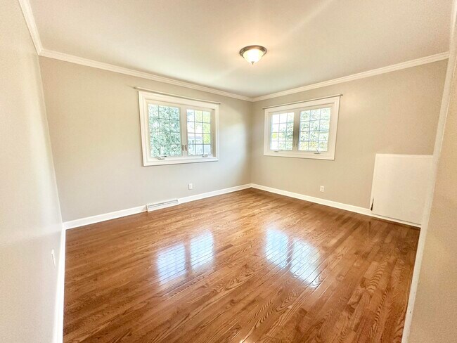 Building Photo - 3431 W Colette Ct