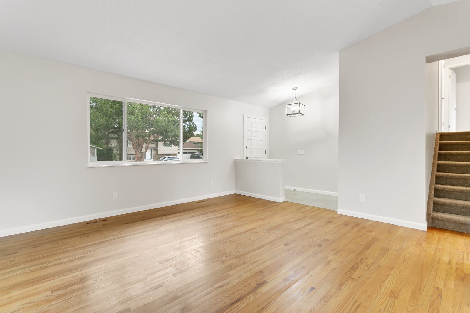 Building Photo - Renovated 4-Bedroom Home with Finished Bas...