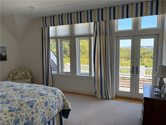 Building Photo - 167 Walcott Ave