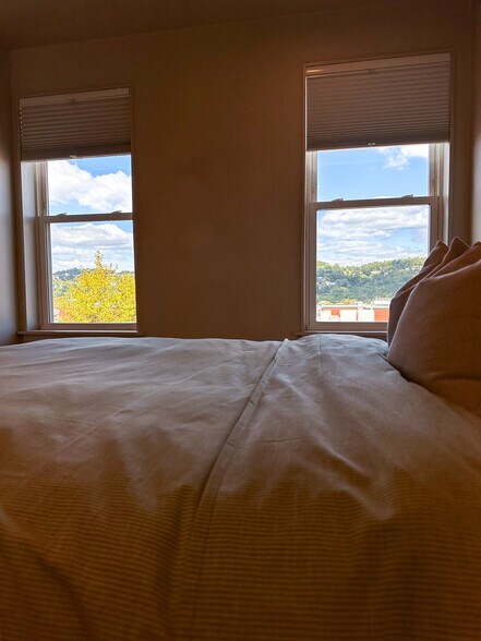 Building Photo - 3345 Ligonier St