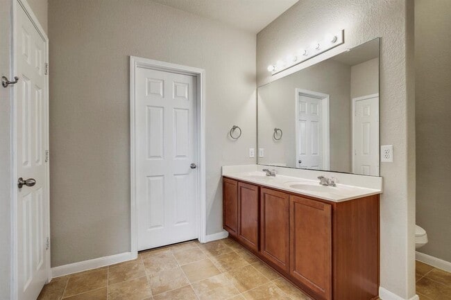 Building Photo - 507 Teron Dr