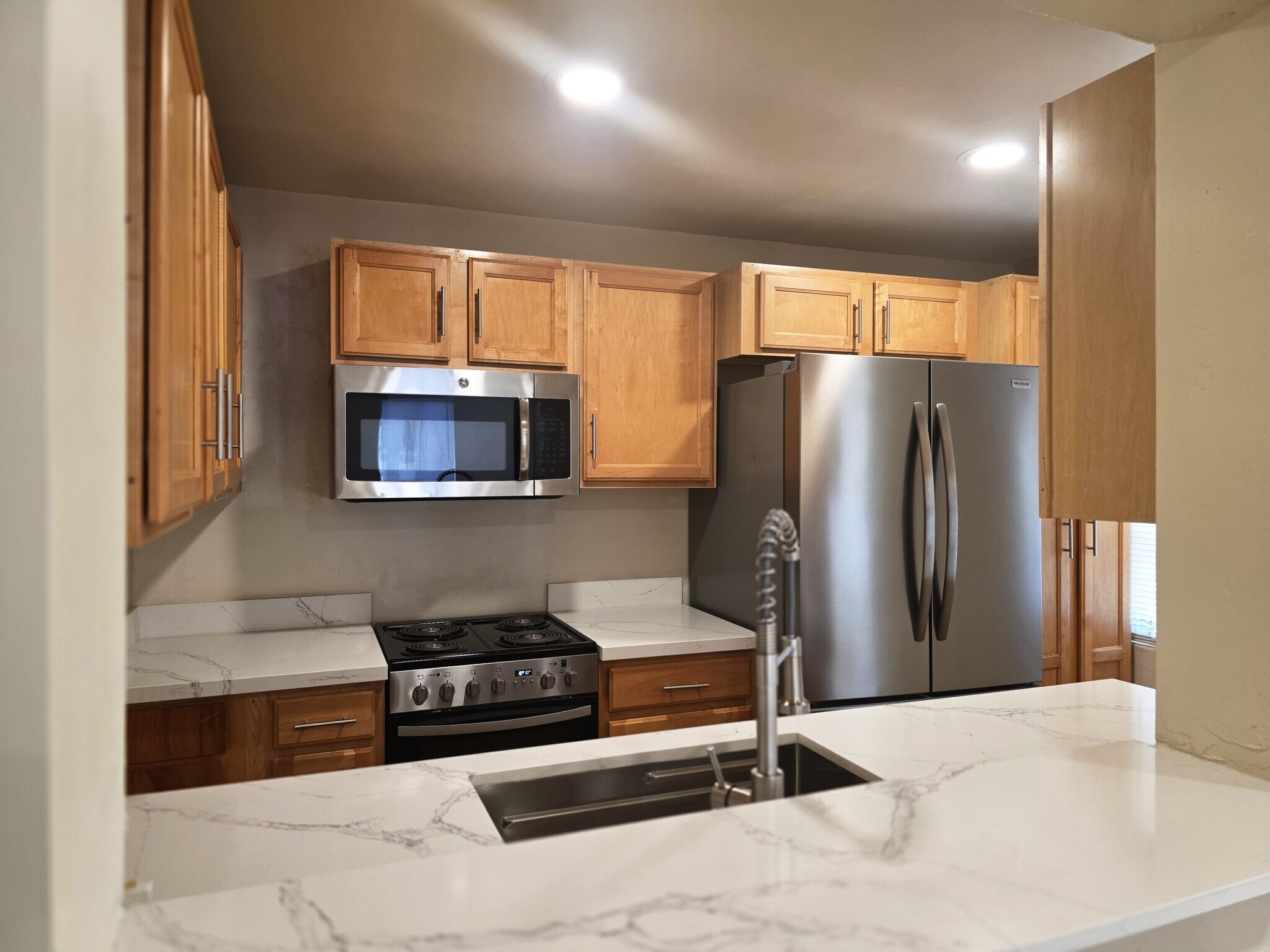 Building Photo - 435 E Drachman St