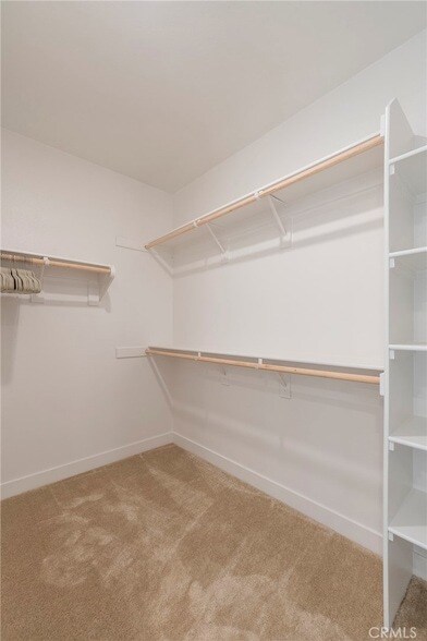 Building Photo - 121 Baluster