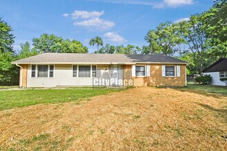 Building Photo - 1712 Arley Dr