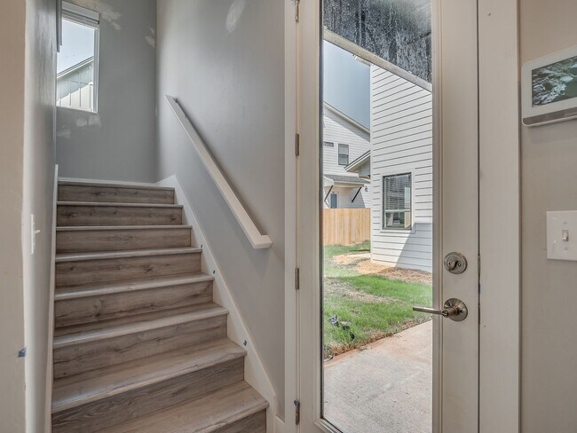 Building Photo - Beautiful New Construction Home in Edmond/...