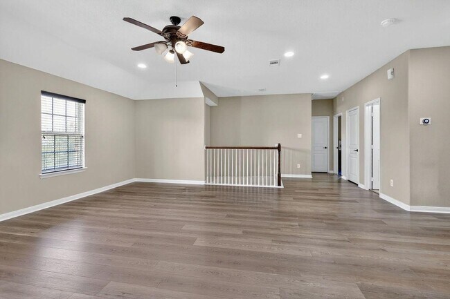 Building Photo - 4515 Brant Crossing Dr