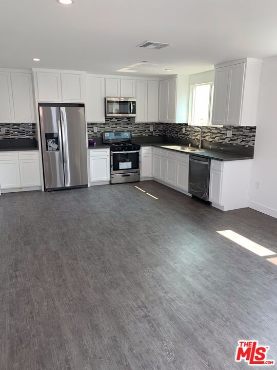 Building Photo - 2509 1/2 Cincinnati St