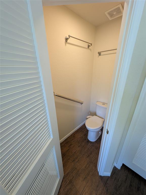 Building Photo - 6806 Thistle Hill Way