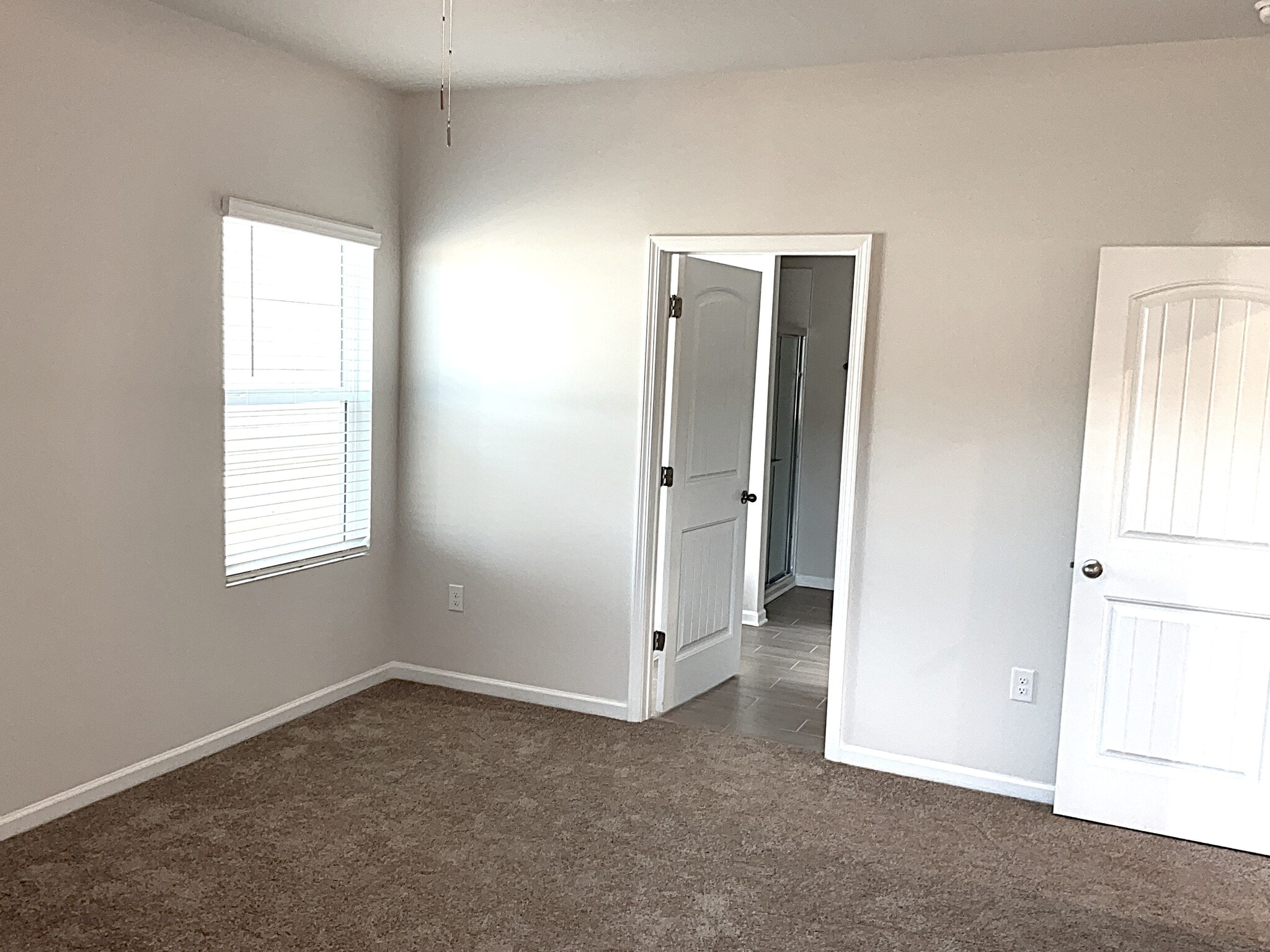 Building Photo - 3184 Emberly Dr