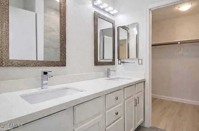 Building Photo - 15677 N 29th St