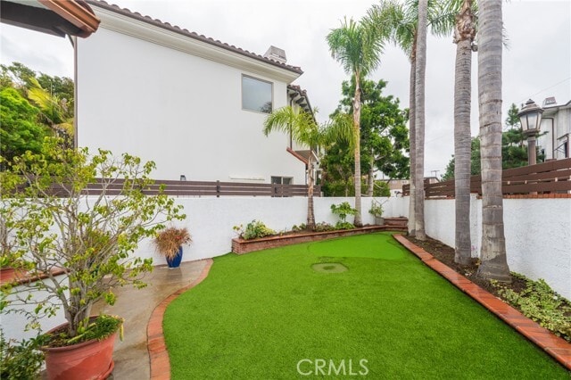 Building Photo - 1140 Laurel Ave