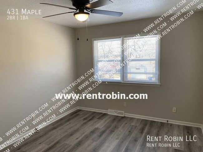 Building Photo - 431 Maple-