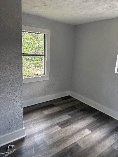 Building Photo - "4-Bed, 2-Bath Gem in Memphis - Spacious 1332 Sq Ft Home Awaits!"
