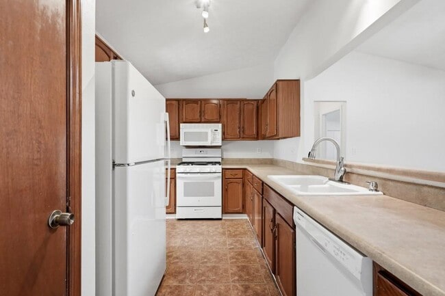 Building Photo - 4061 Keheley Glen Dr