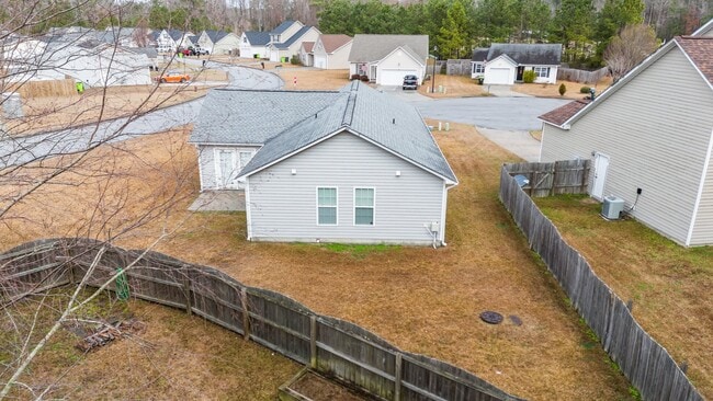 Building Photo - 100 Sumatra Ct