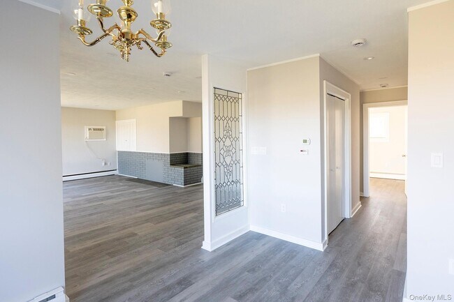 Building Photo - 58 On the Green