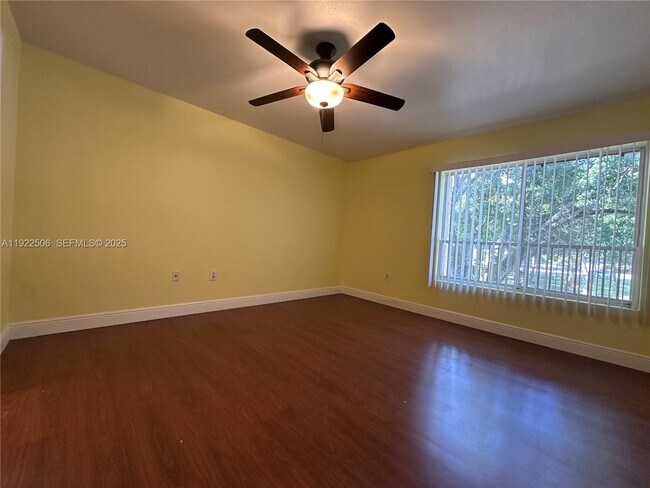 Building Photo - 2627 NW 33rd St