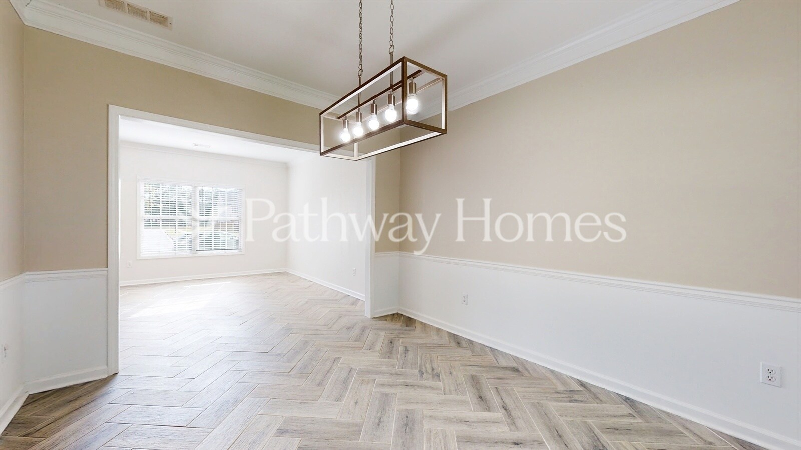 Building Photo - 3420 Gardenside Dr SW