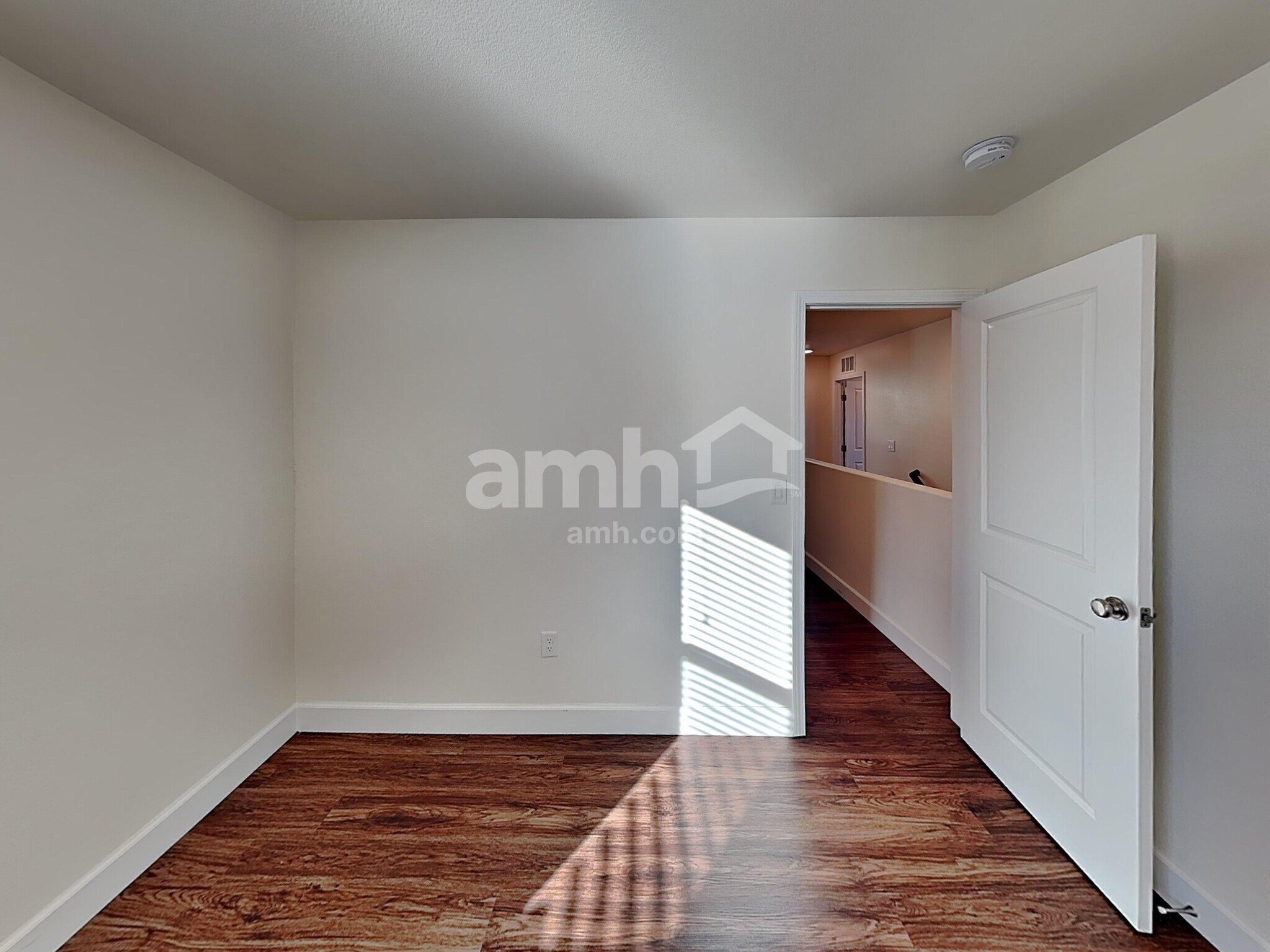 Building Photo - 1478 Garden Swing Ave