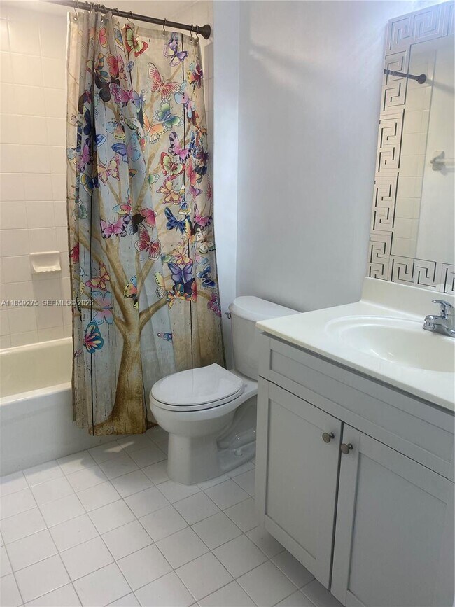 Building Photo - 36 NW 6th Ave