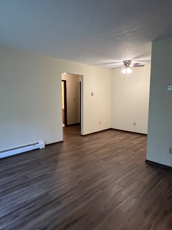 Building Photo - 2065 Sutton Ave