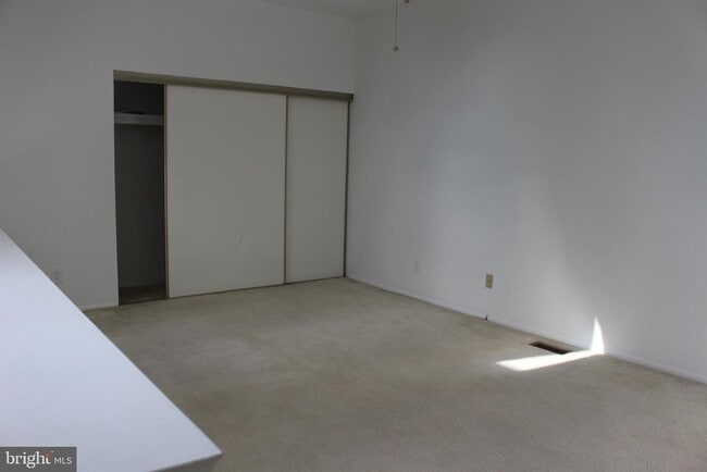 Building Photo - 2614C Auburn Ct