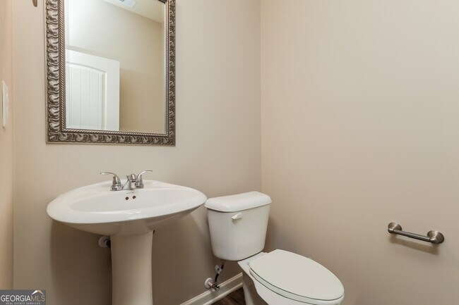 Building Photo - 1232 Faye Ct