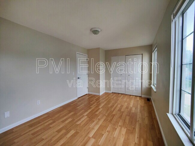 Building Photo - 16938 E Prentice Pl