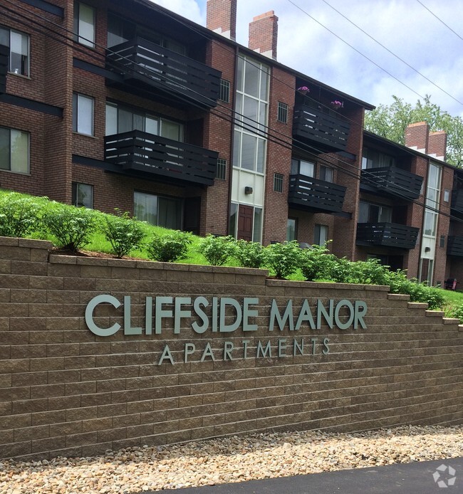 Primary Photo - Cliffside Manor Apartments