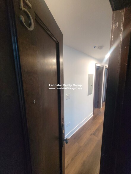 Building Photo - 1241 Chicago Ave